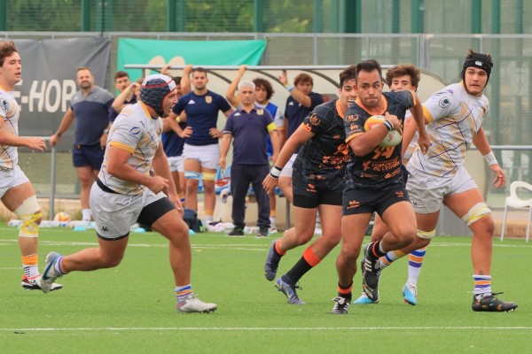 Les Abelles permanece invicto tras ganar al Pozuelo Rugby Unión