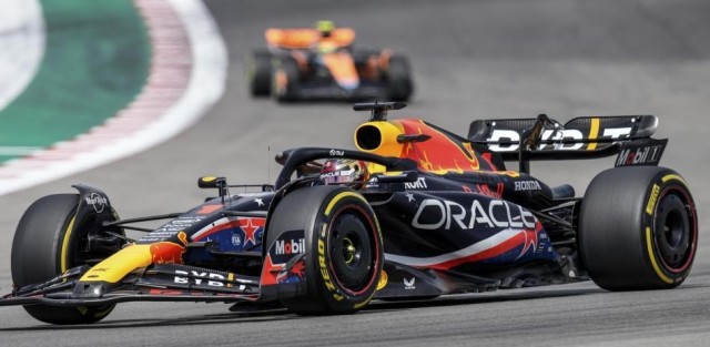 Verstappen también gana el Gran Premio de Estados Unidos
