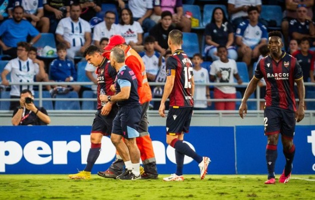 Capa estará al menos dos días sin entrenarse por una úlcera corneal

