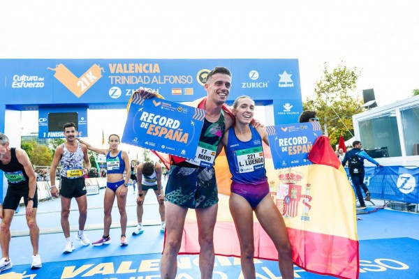 Kandie vuelve a reinar en Valencia, mientras Mayo y Luengo baten los récords de España