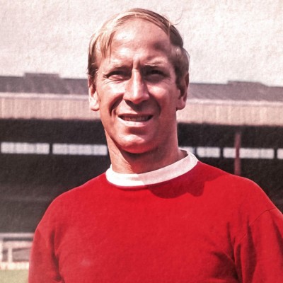 Bobby Charlton, leyenda del fútbol inglés, muere a los 86 años

