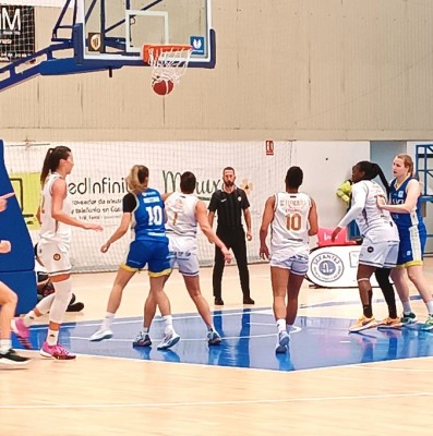 El Jairis pierde en Ferrol su primer partido del curso en la LF Endesa (67-56) 