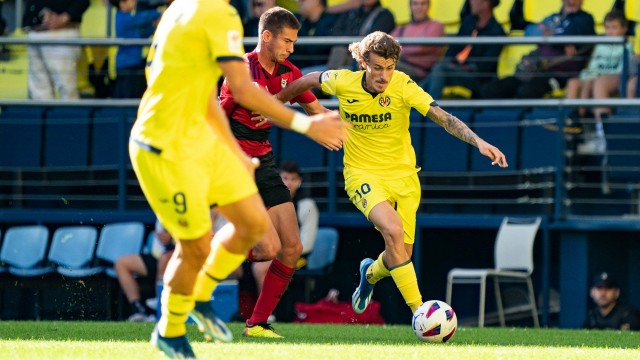 El Mirandés se luce en La Cerámica ante el Villarreal B