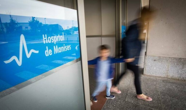 La presión política y social lleva al PP a mantener las reversiones hospitalarias de Manises y Dénia