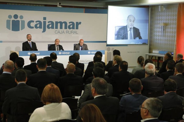 Trea AM, que gestiona los fondos de inversión de Cajamar, va como un tiro