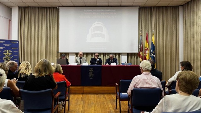 Jorge Stuyck y Francisco Taberner descubren a Cayetano Borso