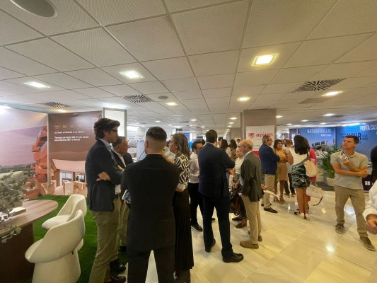 La burocracia y los costes de construcción son los principales obstáculos del sector inmobiliario