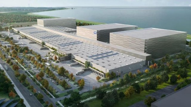 JYSK fijará su base ibérica en Almenara en un lustro: 250 empleados, 300 millones y 274.000 m2 