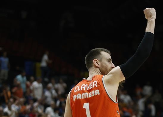 Claver, Jovic y una tonelada de músculos