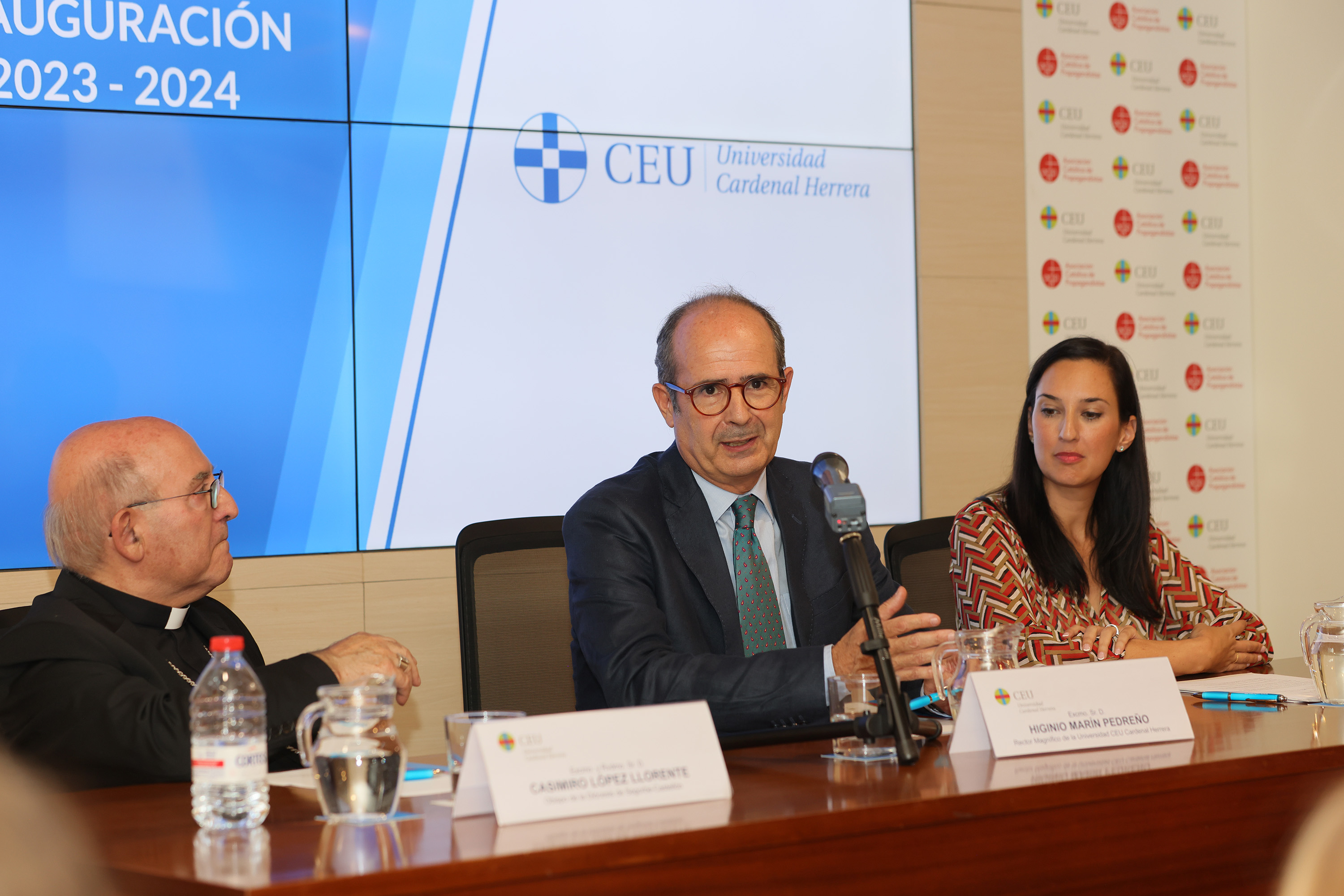 La excelencia académica, protagonista en la inauguración de curso en el CEU de Castellón  
