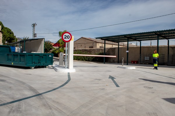 El ecoparque de Muro de Alcoy reabre sus puertas tras una completa remodelación de sus instalaciones 