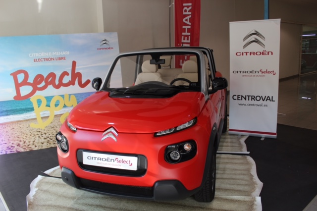 Foto: El Mehari luce en las instalaciones de Centroval. - 