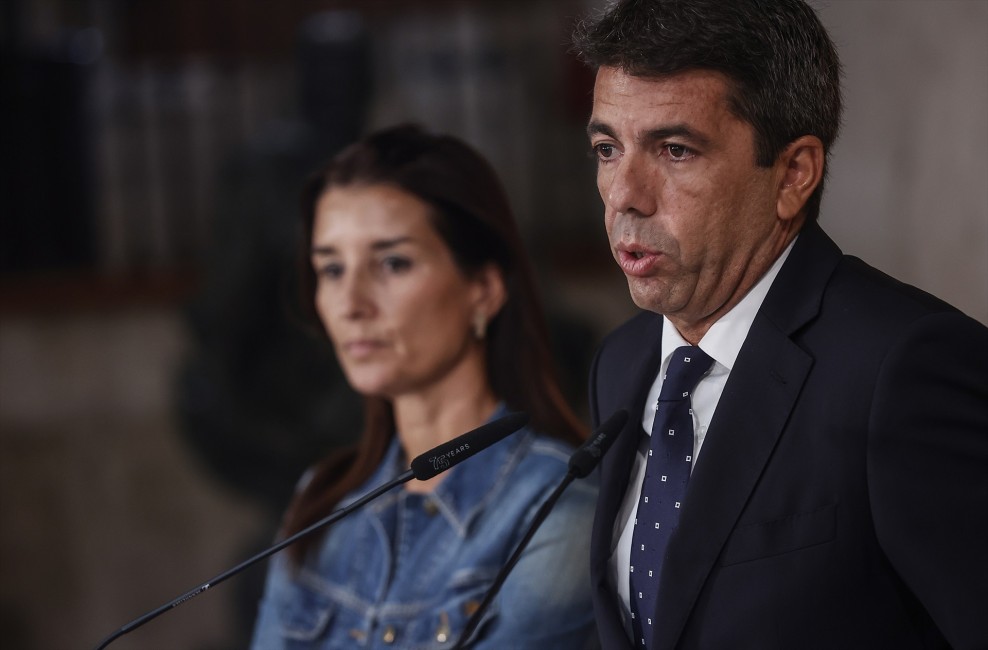 Carlos Mazón y Ruth Merino, en el Palau. Foto: EP/ROBER SOLSONA - 