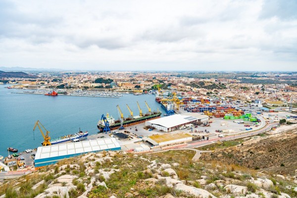 El Puerto de Cartagena acaba el tercer trimestre en positivo, con un incremento del 1,73% y 27,6 millones de toneladas movidas