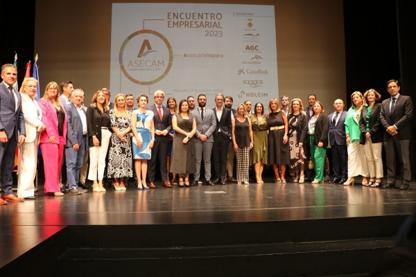 Transformar el puerto en un hub empresarial; clave en el encuentro de empresarios de Sagunt
