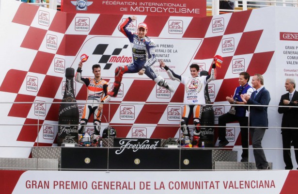 Valencia decidirá el título de MotoGP entre Rossi y Lorenzo