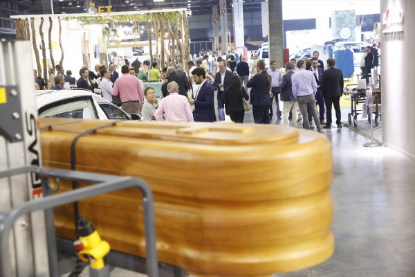 Barcos vikingos y bosques ecosostenibles, novedades en Funermostra, que crece un 40%
