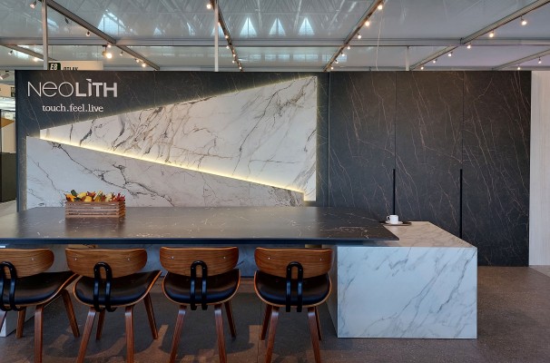Neolith desprende elegancia en Sicam, la feria de componentes para la industria del mueble de Italia