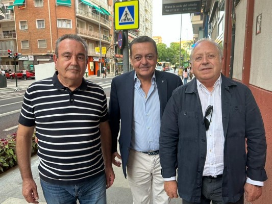Albarracín (Croem), Jiménez (UGT) y Navarro (CCOO) impulsan el diálogo y la negociación colectiva 