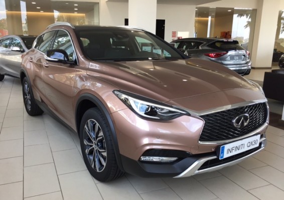 Centro Infiniti Valencia recibe las primeras unidades del modelo QX30‏
