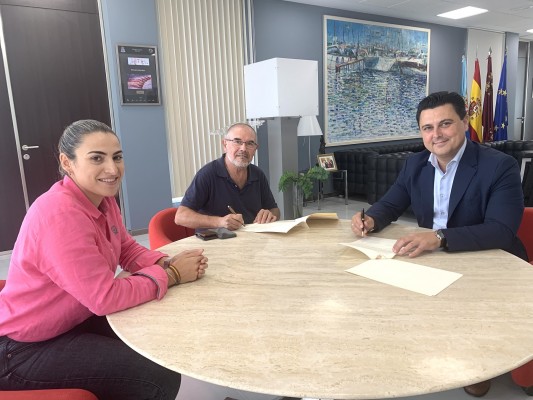 Ayuntamiento de San Javier y comerciantes unen fuerzas para reforzar los pilares del negocio local