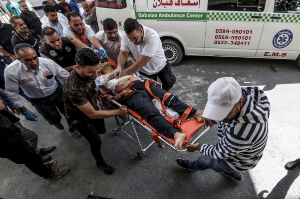 Suben a 2.600 los palestinos muertos y a más de 9.600 los heridos por la operación israelí en Gaza