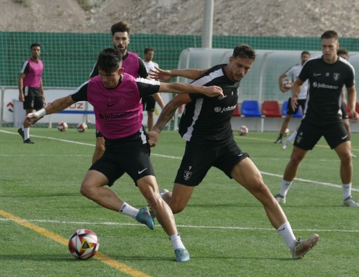 El Orihuela busca mantener su racha en el feudo del Antoniano
