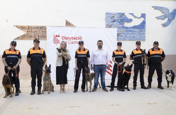 La Diputación sigue reforzando el Consorcio de Bomberos y duplica el número de efectivos caninos
