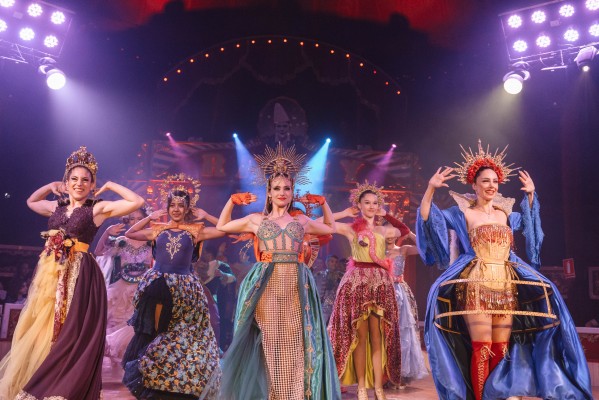 El Circo Raluy Legacy hace parada en Burriana con su producción 