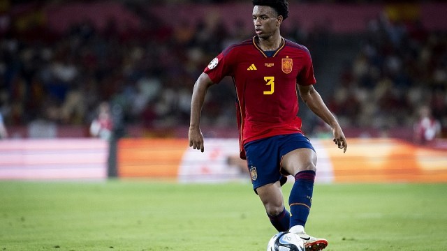 Nico Williams y Balde no viajarán a Noruega por molestias y Pedraza se unirá a expedición
