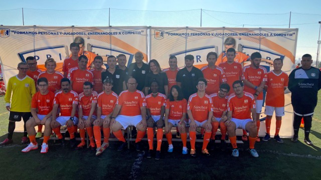 Castelló respalda al equipo de fútbol de discapacidad intelectual del torneo Primer Toque