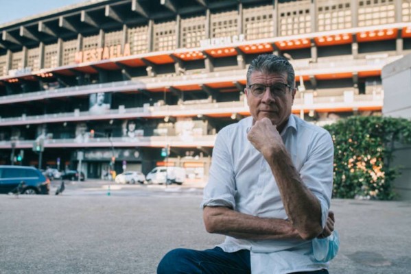Programa de mano, 'U' televisiva y anuncios míticos: Pepe Barberá y la historia de la publicidad en Mestalla