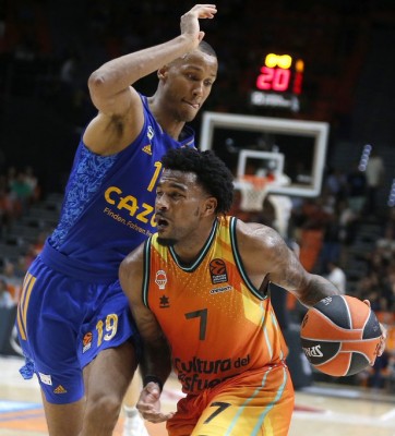 El Valencia busca coger impulso ante el Fenerbahce con una segunda victoria