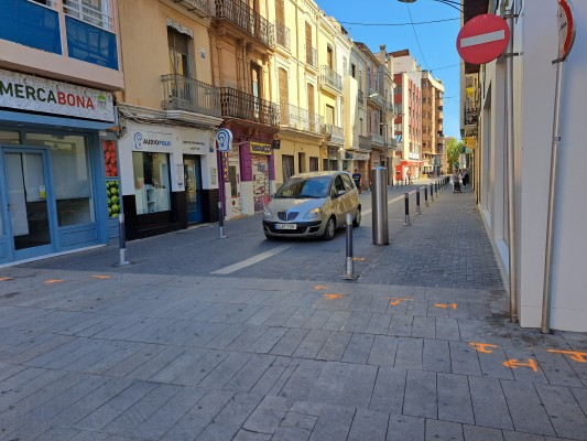 Vila-real remodela el carrer Ramón y Cajal i habilita un nou accés per al pàrquing de la plaça Major