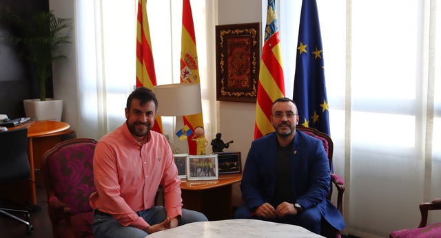 L'expert en protocol Enrique Viñes assumeix la secretaria tècnica de la Junta de Festes de Vila-real
