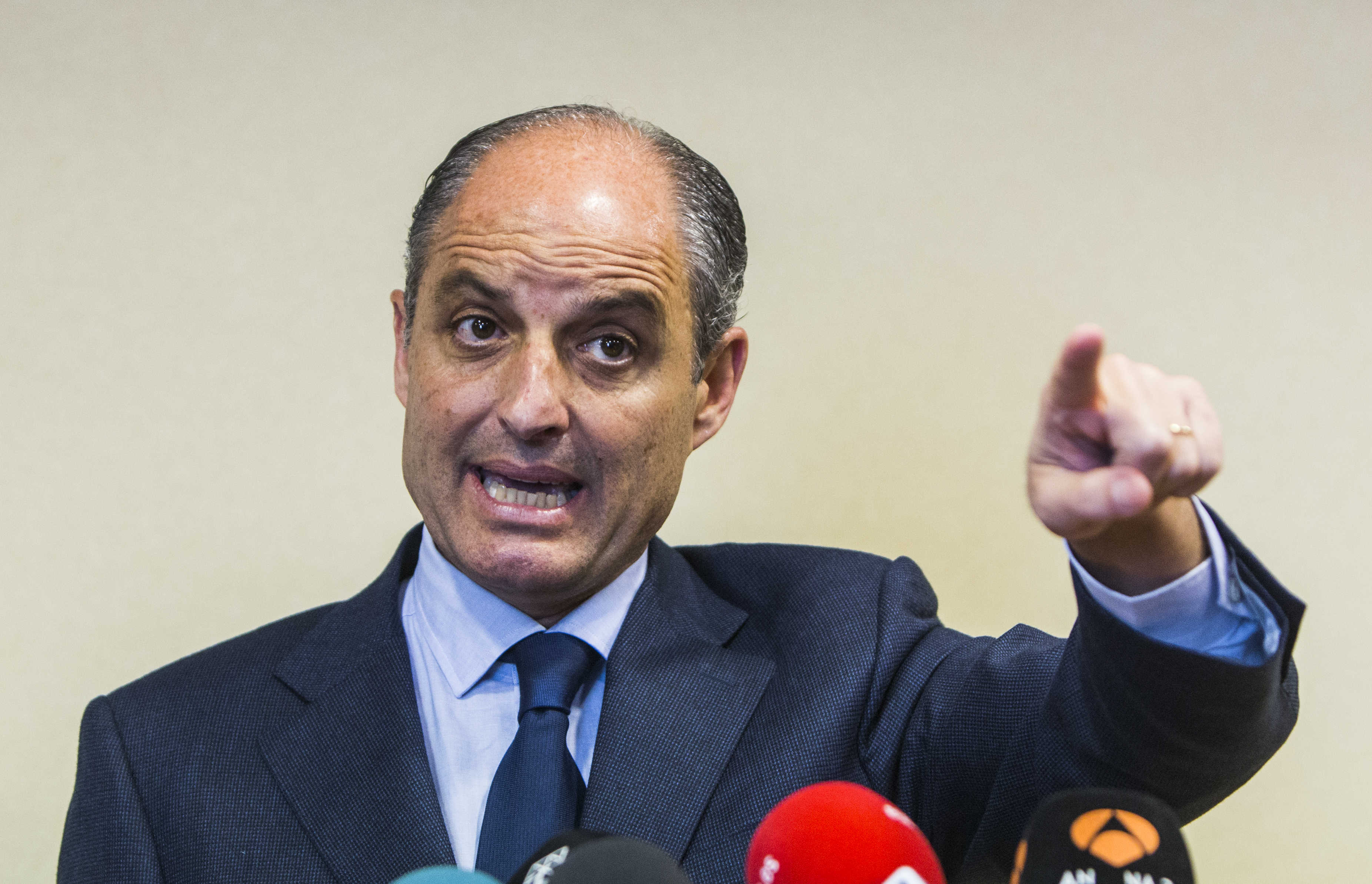 Camps denuncia al guardia civil que redactó el informe que le vincula al 'caso Imelsa'