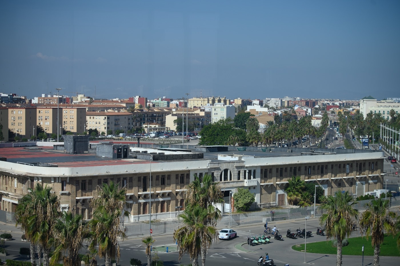 El equipo de Catalá niega haber obviado el informe sobre los docks y reclama 