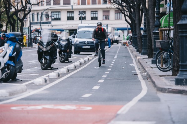 Compromís pide mantener y aumentar los carriles bici previstos y 