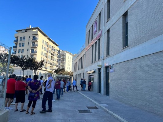 A las 13 horas se habían vendido más de 2.000 entradas para el Eldense-Elche