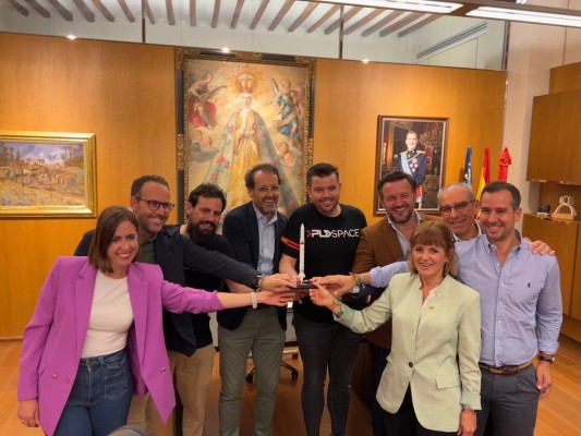 PLD Space duplicará plantilla en 2024 para el 'Miura 5' y Elche solicitará una línea de FP ligada al sector