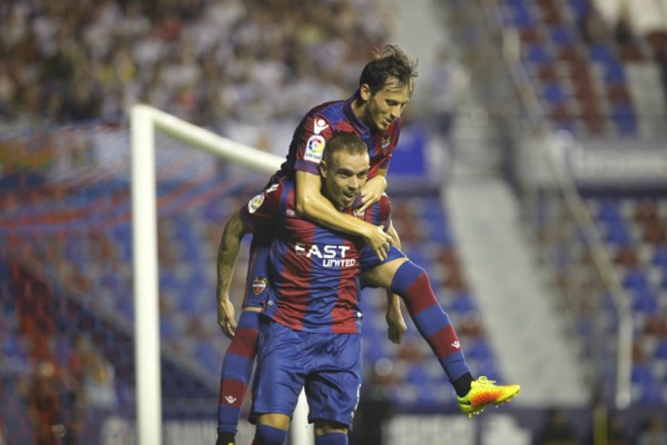 El Levante UD busca reforzar su liderato ante el Córdoba