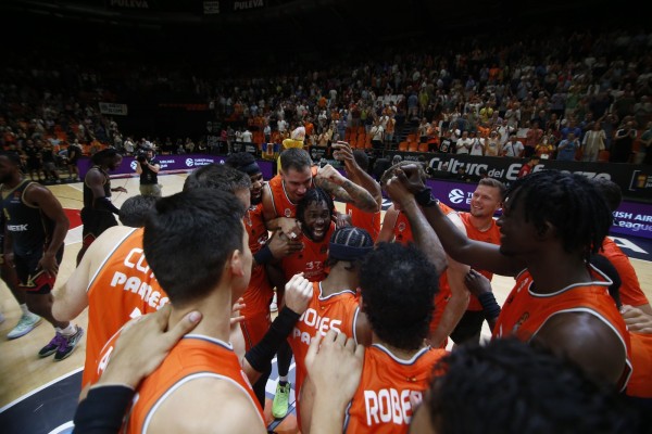 La Euroliga aplaza el partido del Hapoel y Valencia queda a la espera de visita a Tel Aviv
