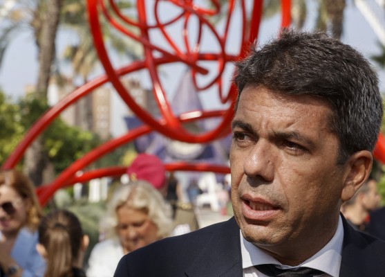 Mazón dice estar nervioso por su primer 9 d'Octubre, que será un llamamiento a la unidad