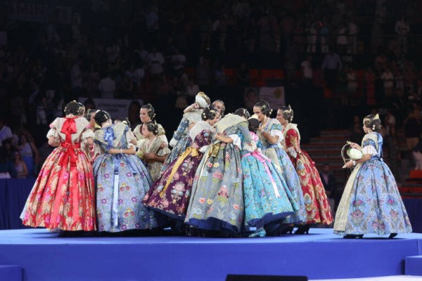 La alcaldesa anunciará el martes el nombre de las Falleras Mayores de València de 2024