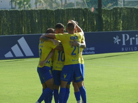 El Orihuela busca su primer triunfo en Los Arcos ante el Cartagena B
