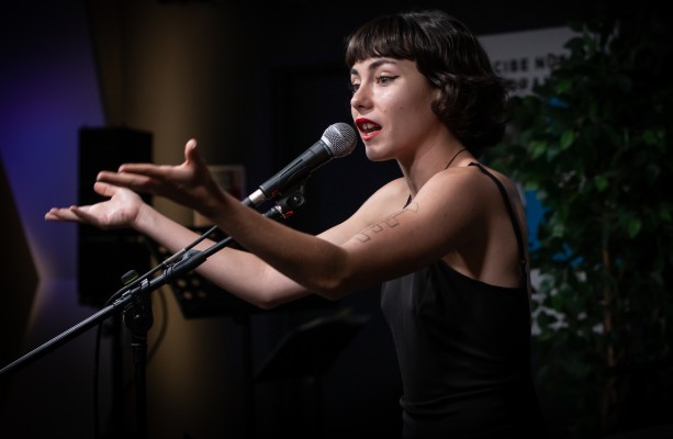  La valenciana Elsa Moreno gana la V edición del Premio Nacional de Poesía Viva