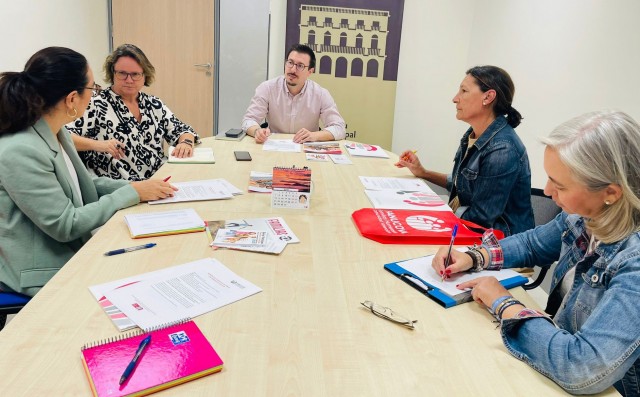 Vidal se compromete a que Castellón se convierta en la ‘Ciudad de las familias’
