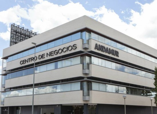 La lorquina Andamur triunfa en 2023 y se alza con el premio Herentia a la empresa familiar del año