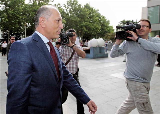 El Consell recurre la sentencia que absuelve a Crespo de alzamiento de bienes