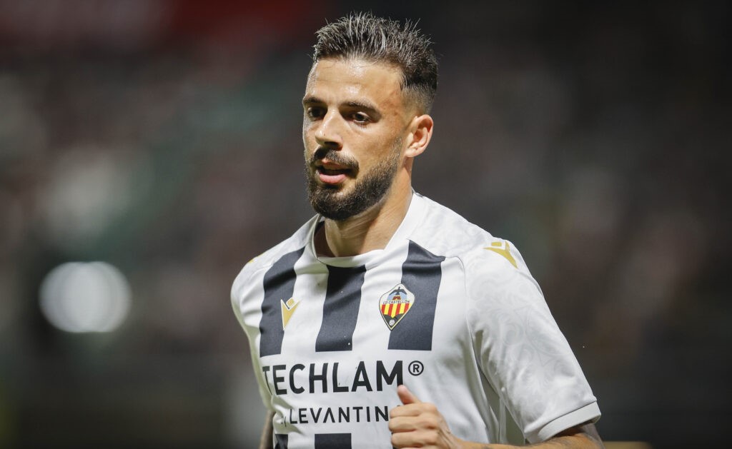 Cristian supera su lesión muscular y podría regresar a las convocatorias este sábado